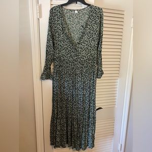 Old navy dark green floral button front dress, size L
